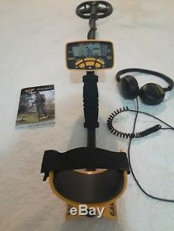 Garrett ACE 400 Metal Detector with Free Accessories, USA Ver, Waterproof Coil