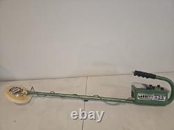 Garrett ADS metal detector With Case, Manual Deep Seeker Groundhog See Video