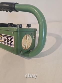 Garrett ADS metal detector With Case, Manual Deep Seeker Groundhog See Video