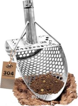 Lightweight Treasure Hunting Scoop with Sturdy Stainless Steel Construction