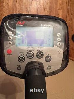 MineLab Explorer SE Metal Detector with Rain Cover Headset and Manual