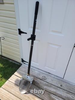 Motley Beach Sand Scoop & Carbon Fiber Handle & Pull Handle