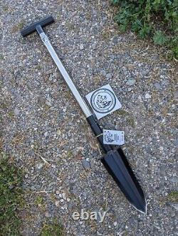 New Tyger Sabre Tooth Metal Detecting Shovel! Stainless Quality! Australia Made